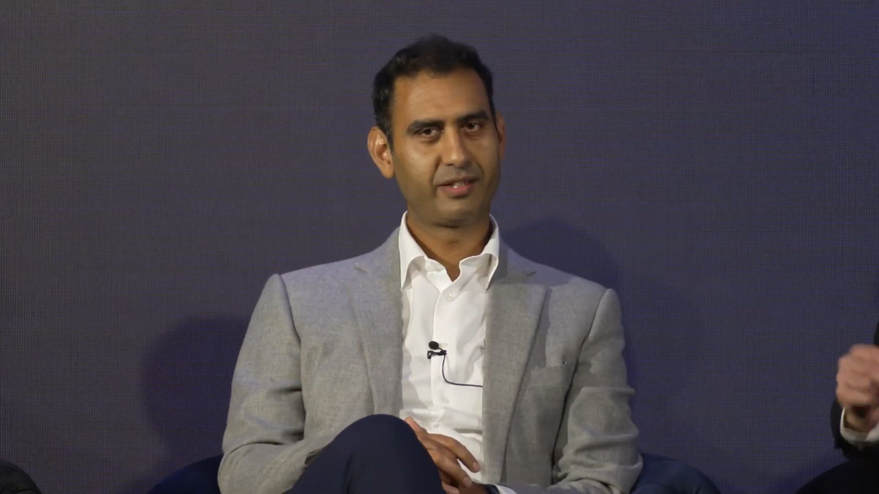 Reinvention of the streaming model