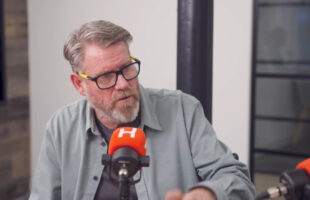 Why internal buy-in makes or breaks deals | Mastering Sales & Negotiations